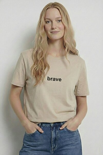 BW Bravely Wear Γυναικείο μπλουζάκι BRAVE με στάμπα και λαιμόκοψη ποδηλάτου