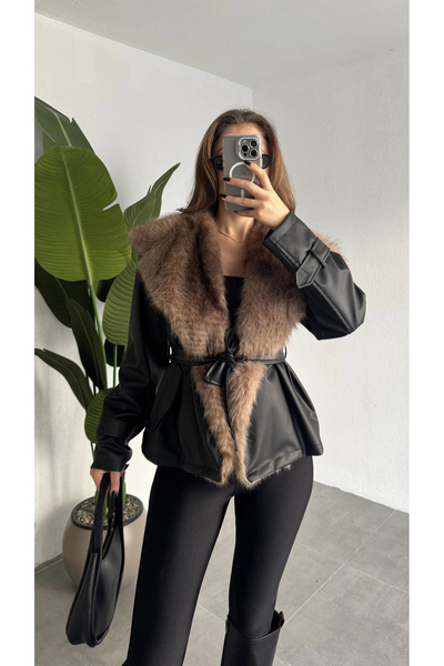 asfamoda سترة جلدية نسائية سوداء بحزام وياقة من الفرو للشتاء