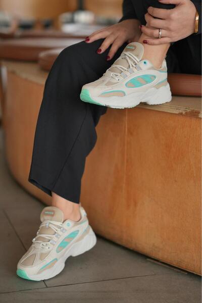 Elvin Shoe حذاء رياضي كاجوال نسائي باللون الأبيض 047