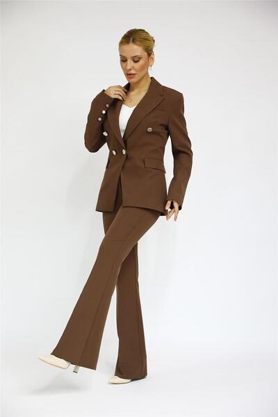 ÖNDER ÖZSOY Collared Double-Breasted Modern Jacket & Flared Pants Women's Sui...