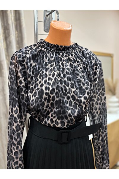 Buticul Clarei Elegant blouse