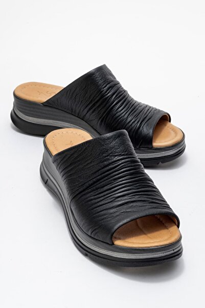 Zeynep Sıradağlı Silas Kaplama Hakiki Deri Terlik Siyah