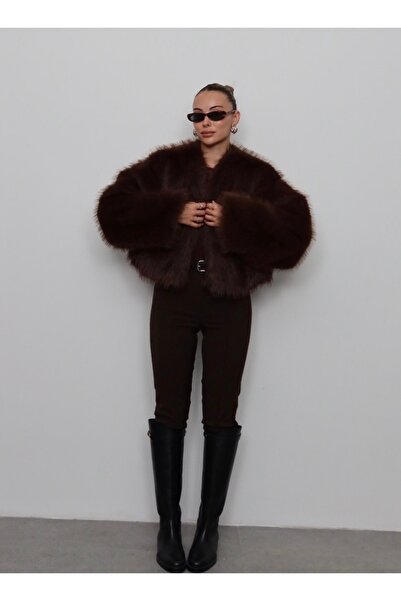 Zey Studio Women's Brown Short Faux Fur Coat