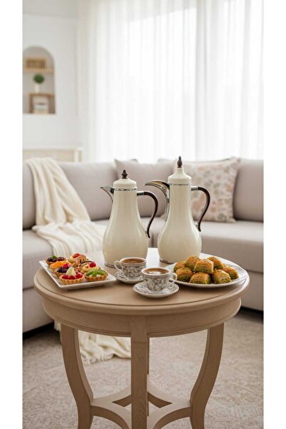 Generic A set of tea and coffee thermoses.