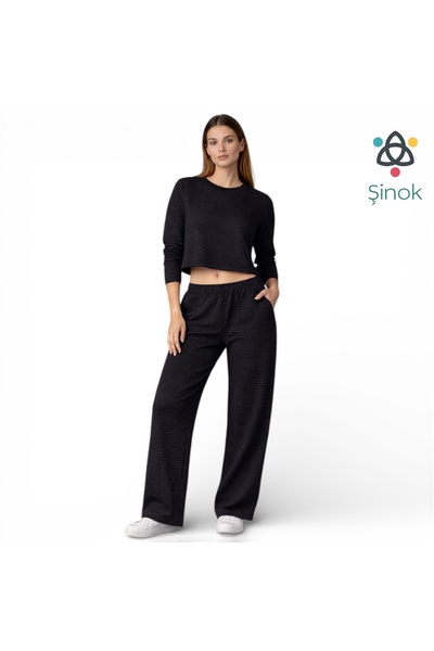 ŞİNOK Women's Textured Crop Top Tracksuit Set