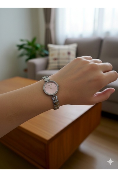 PW POLO WHITE ساعة اليد النسائية