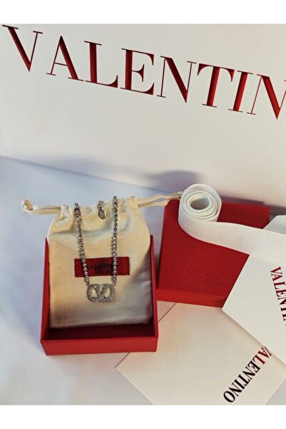 Generic Chains with bracelets