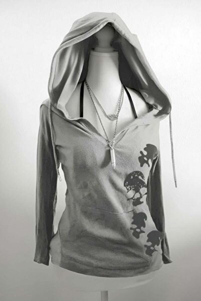 Karakedi Gray Gothic Skulls Hooded Slim Long Sleeve Bodysuit