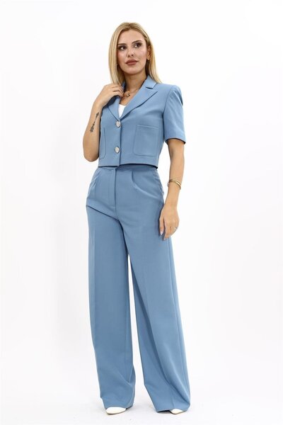 ÖNDER ÖZSOY Erkek Yaka Mini Ceket & Cepli Klasik Palazzo Pantolon Kadın Takım...