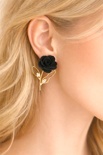REBORN DESIGN Gold Color Black Rose Model Earrings
