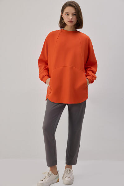 Touché Privé CREPE TUNIC WITH POCKET