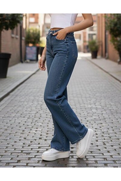 BİENAL BUTİK Γυναικείο παντελόνι τζιν μεσαίου ύψους με μπλε λύκρα και εξαιρετ...