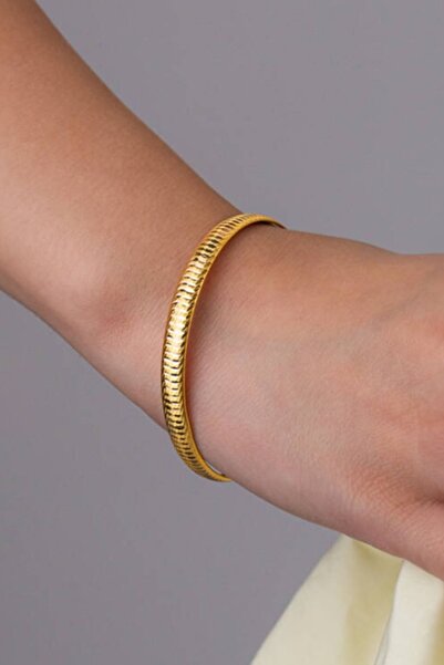 Çgk Çiğdem Gürel Kuyumculuk 8K Altın Dalga Desenli Klasik Bilezik – Gösterişl...