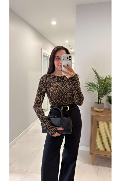 BİRCANÇİL Dlvin Hera Brown Boat Neck Leopard Print Blouse