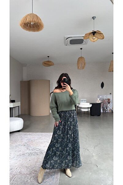 Buket Teke Soft Patterned Thin Pleated Full Length Lined Tulle Skirt