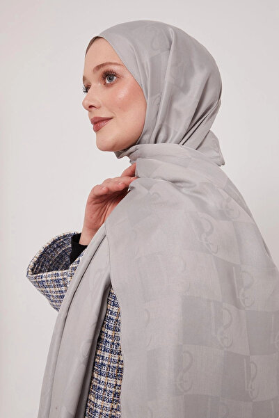 LuvenSara Lyocell Nai̇a Jacquard Shawl - Cloud Gray