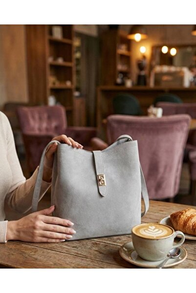 wikidayss Women's Suede Shoulder Bag