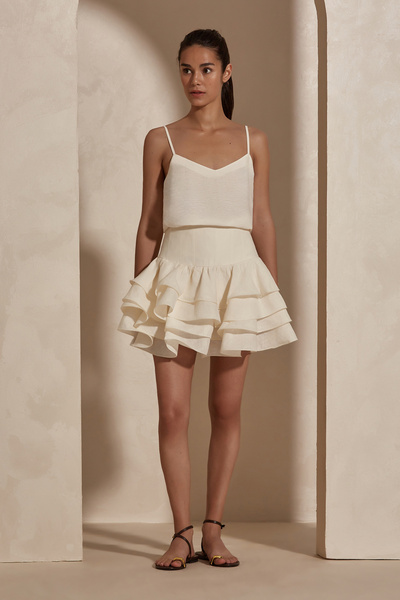 Dahlia Bianca Davina Etek