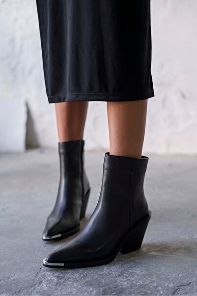 PELİN'İN AYAKKABILARI LAST SİYAH DERİ KOVBOY BOT