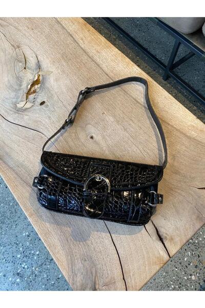 MY VİNTAGE Women's Black Patent Leather Croco Pattern Baguette Handle Bag with Buckle Detail