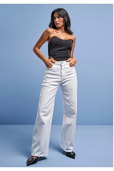 komera Women's Battal White Color Stretch Fabric Wide Leg Pants