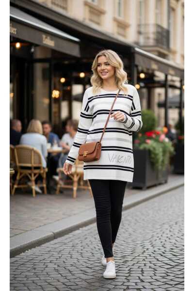 ZAVERA WOMAN Tricotaj pentru femei cu pietre aplicate Pulover