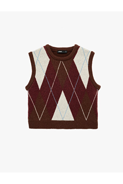 Koton سترة بياقة دائرية بنقشة البقلاوة