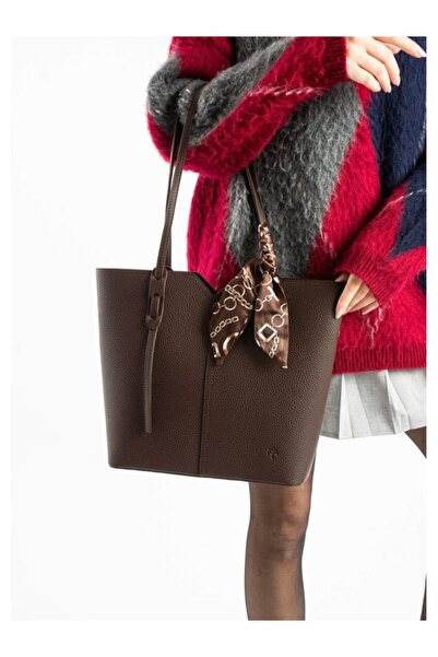 Jacquline Elyya Women's Shoulder Bag Brown