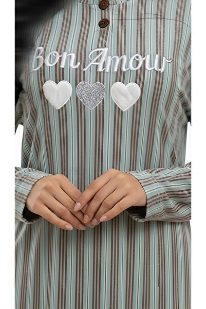 ISHRAQAT AL-AMAL قميص انيق قطيفة مخطط بتفاصيل قلوب ناعمة ولمسة Bon Amour ، لبس شتوي