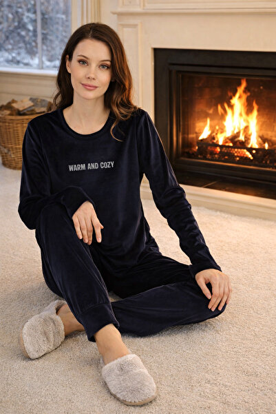 REMSA Women's Velvet Fabric Pajama Set 13165-2201 Laci02