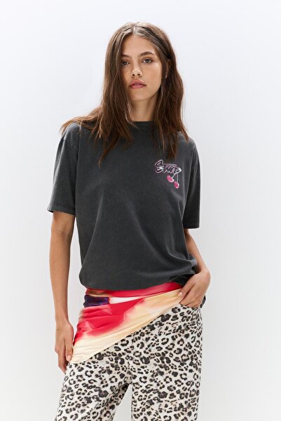 Pull & Bear STWD Kirazlı T-shirt