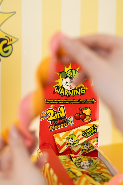 WARNING حلوى توفي حامضة بنكهة الكرز والمانجو (42 جرام × 12 قطعة)