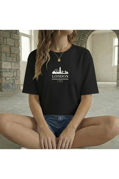 BUWOM تيشيرت نسائي من LONDON مطبوع برقبة دائرية