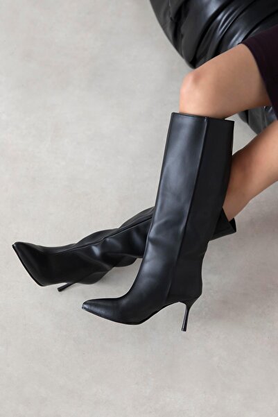 STRASWANS Дамски матови кожени ботуши Clara, черни