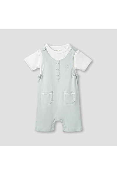 giggles طقم تي شيرت ودنغري سادة