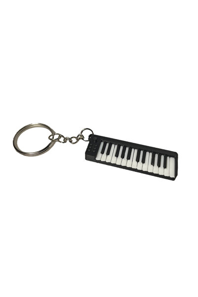 genomera Keyboard Piano Shaped Keychain
