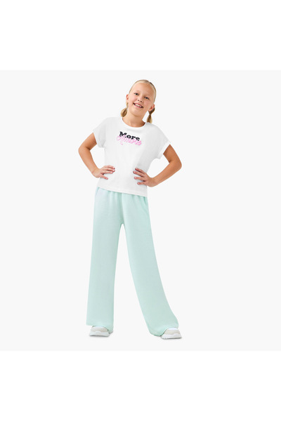 Juniors طقم تي شيرت مطبوع وبنطال أرجل واسعة