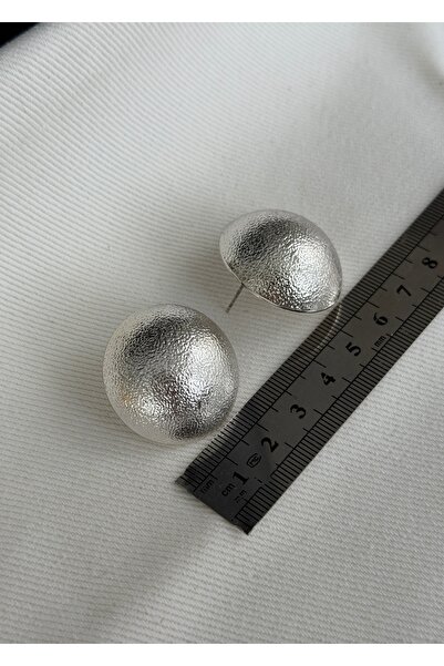 KİLİGİSTANBUL Textured Globe Earrings