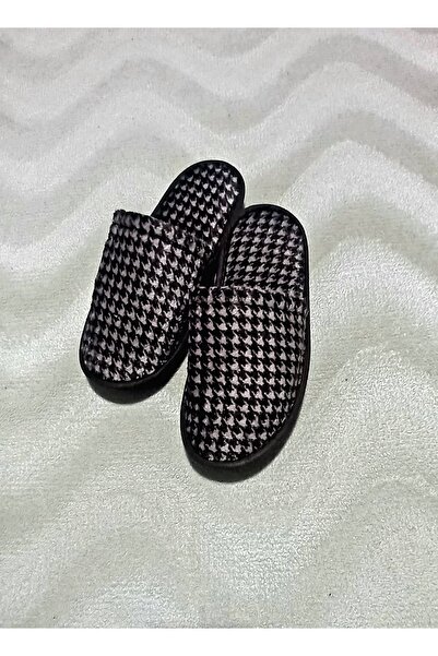 Motif Men's Guest House Slippers