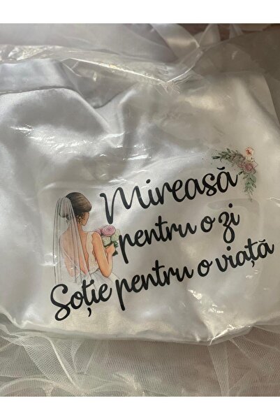 MIKKA STYLE Bridal Robe