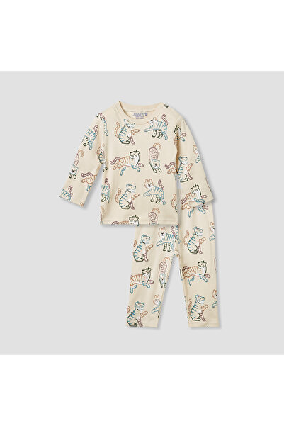 Juniors Tiger Print T-shirt and Pyjama Set