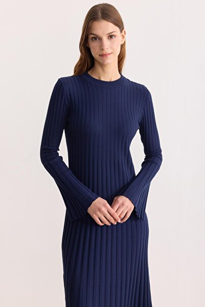 ipekton studio Spanish Sleeve F Corded Fabric Mercerized Knitwear Dress Navy Blue