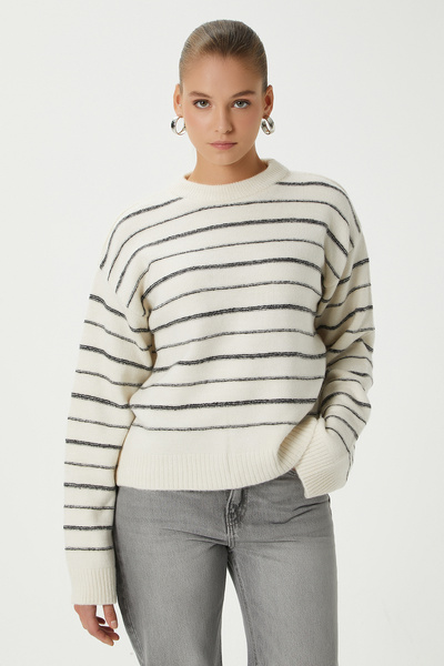Ritnice Women's Josephin Striped Cream Knit Sweater