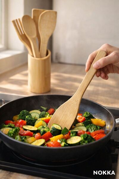 NOKKA Yapışmaz Çizmez Isıya Dayanıklı 4 Parça Bambu Servis Seti