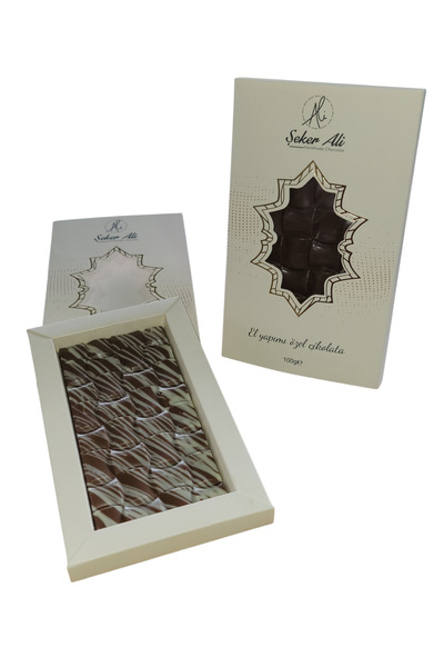 Sütlü beyaz çizgili tablet çikolata 100g e