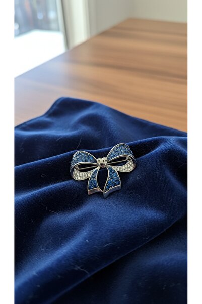 SR Jewelry Box Mavi Zirkon Taşlı Love Detaylı Fiyonk Broş | Zarif ve Romantik...