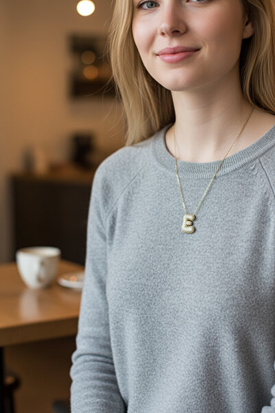 ayoljewelry Bieber Style E Harf Gold Taşlı Çelik Kolye