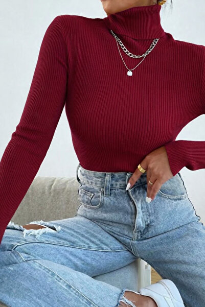 ÖZ PAMUK Gestrickter Camisole-Pullover mit vollem Rollkragen und langem Schnitt