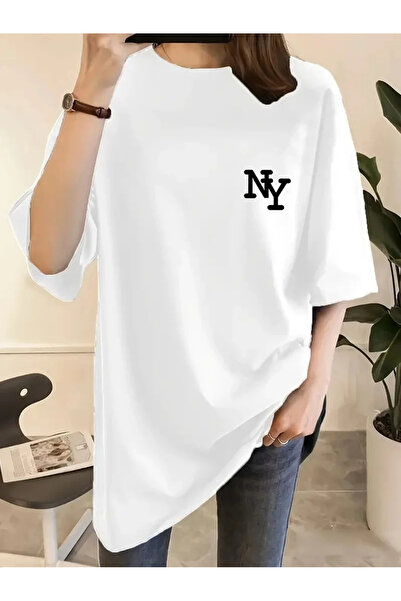 BLACK MODBLACK تي شيرت نسائي مطبوع عليه حروف NY بياقة دائرية - مصنوع من البول...