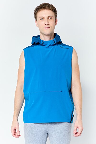 Under Armour Men Loose Fit Sleeveless Running Jacket, Teal Blue
